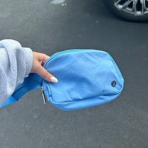Light blue lululemon belt bag (can have free pink one with it !